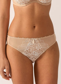 Agathe Ivoire Italian Brief
