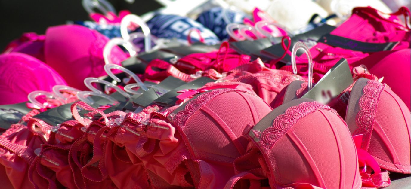 Over 50 and thriving: 5 helpful tips for choosing the best bra for support