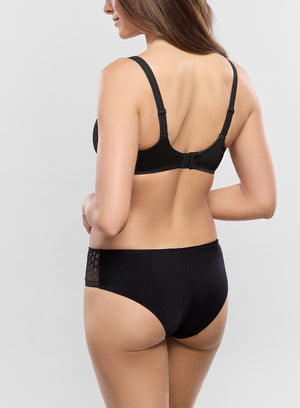 Infinity Black Low Necked Bra