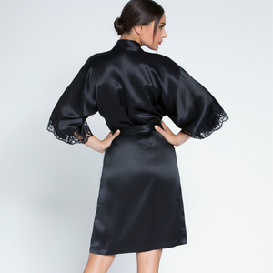 Splendeur Soie Black Robe