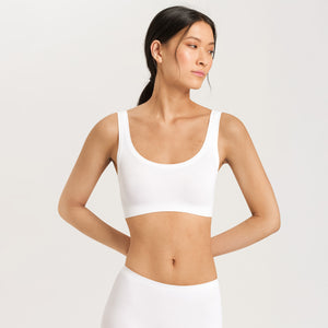 Touch Feeling White Crop Top