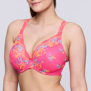 Cala Luna Blogger Pink Plunge Bra