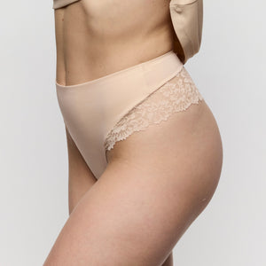 Soft Studio Caffe Latte Smoothing High Waist Thong