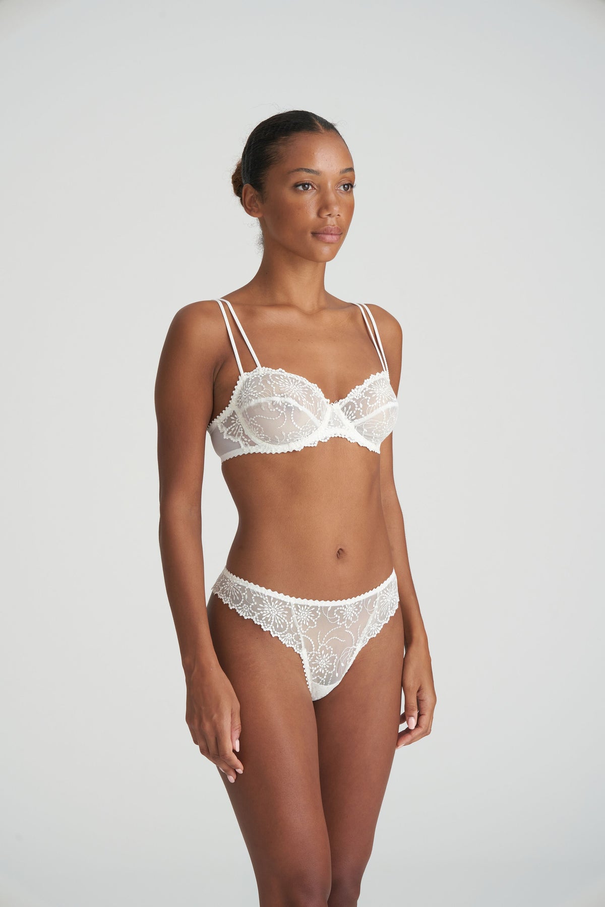 Jane Natural Thong
