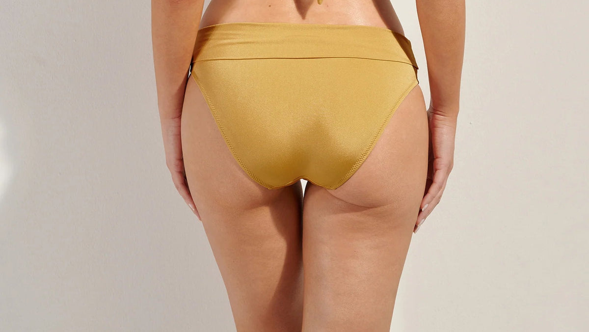 Django and Tobago Gold Bikini