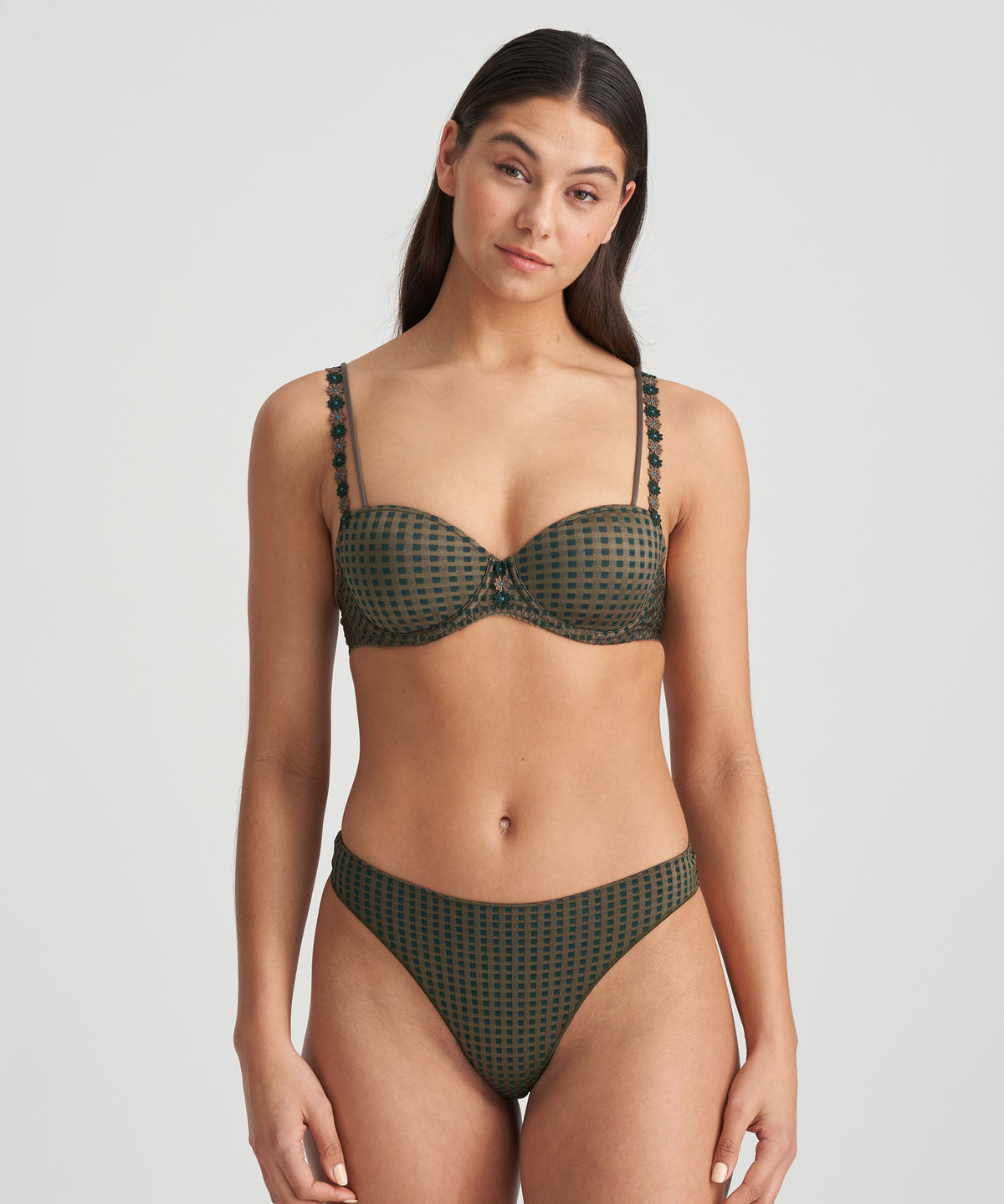 Avero Tiny Jade Thong