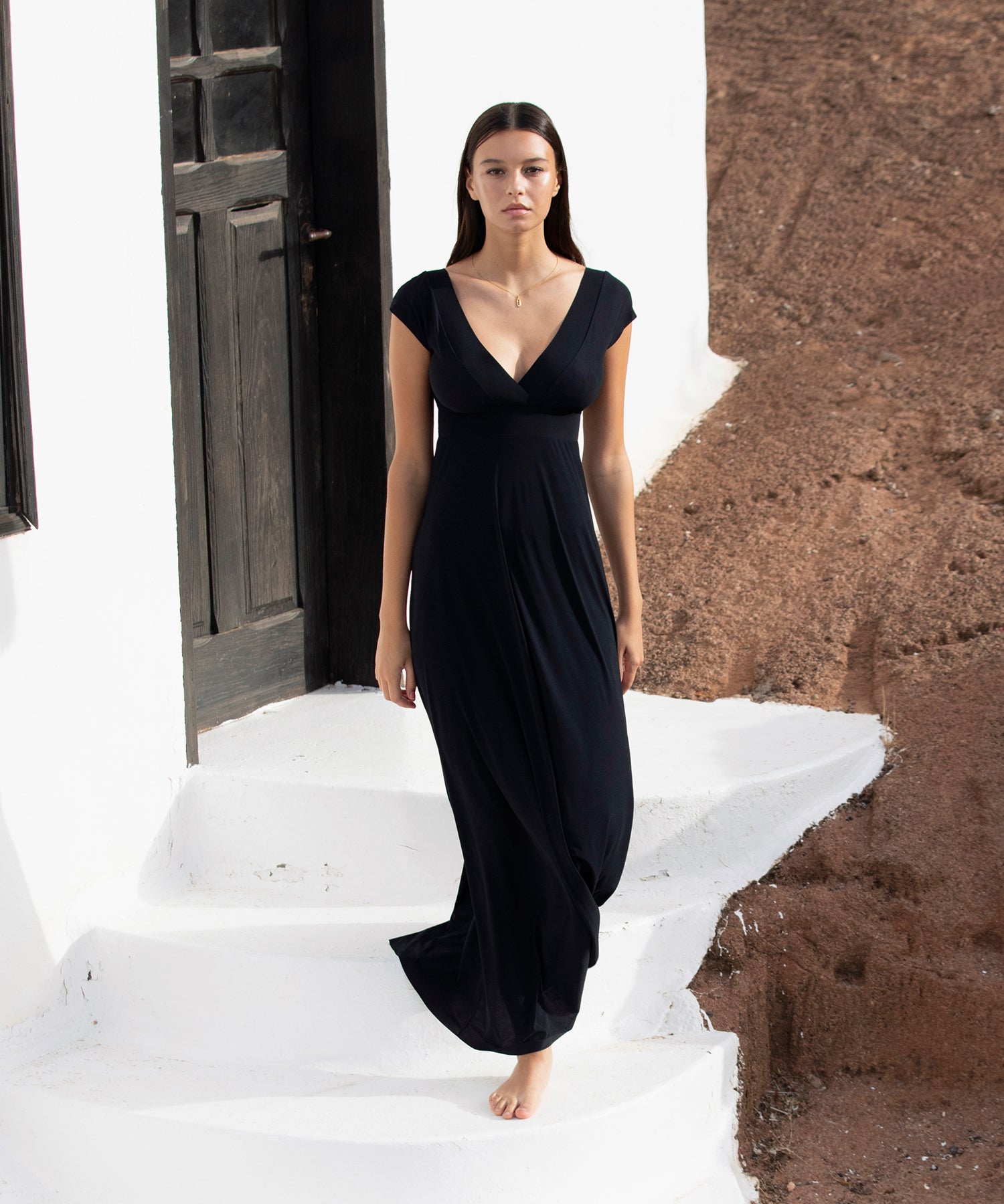 Zaelie 16 Black Long Dress Juste Moi